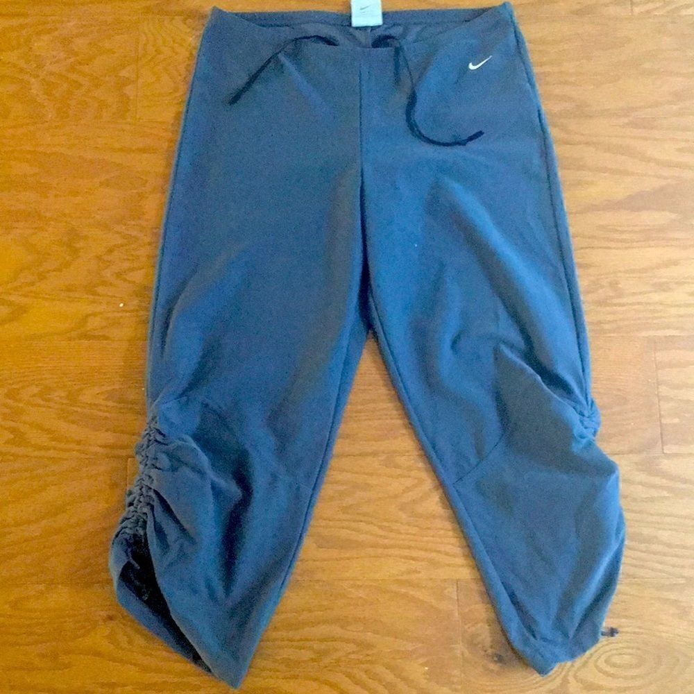 Gray Nike leggings   